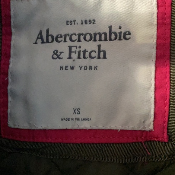 Jacket - Picture 3 of 6